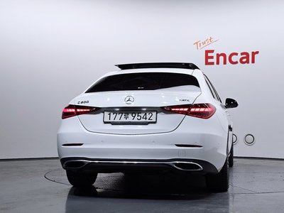 MERCEDES-BENZ C-CLASS - 4