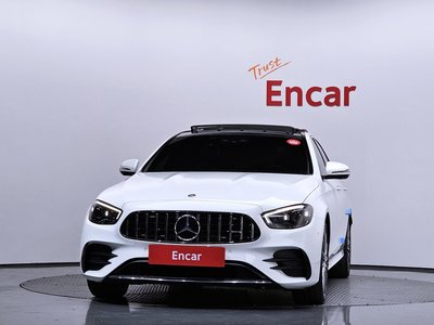 MERCEDES-BENZ E-CLASS - 2