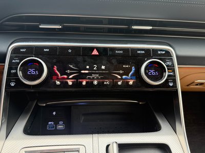 GENESIS GV80 - 10