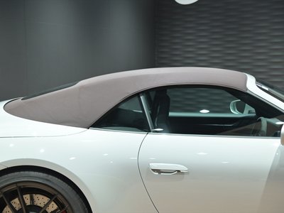 PORSCHE 911 CABRIOLET - 2