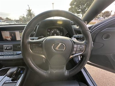 صورة مصغرة 28 لـ 2018 Lexus LS