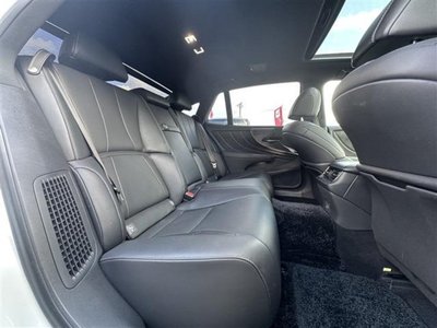 صورة مصغرة 59 لـ 2018 Lexus LS