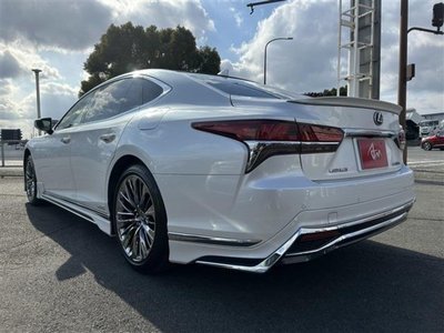 صورة مصغرة 26 لـ 2018 Lexus LS