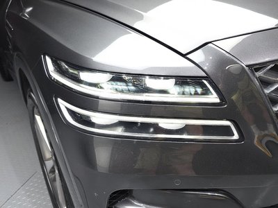 2021 Genesis GV80 photo 9