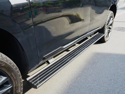 CADILLAC ESCALADE - 4