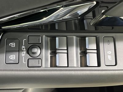 2025 LAND Rover RANGE ROVER EVOQUE — миниатюра 60