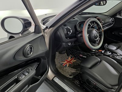 MINI COOPER CLUBMAN - 10