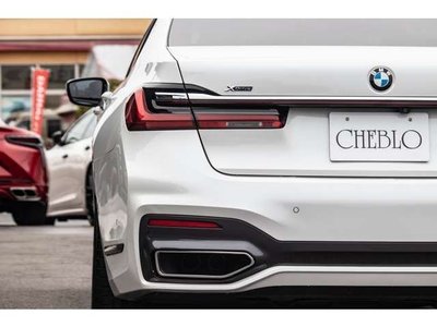 BMW 7 SERIES - 9