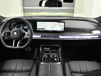2025 BMW 7 SERIES — фото 4