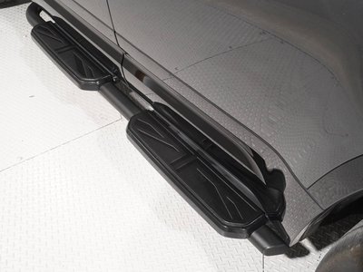 LAND ROVER DEFENDER - 9