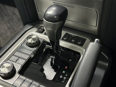 صورة مصغرة 34 لـ 2018 Toyota LAND CRUISER 200