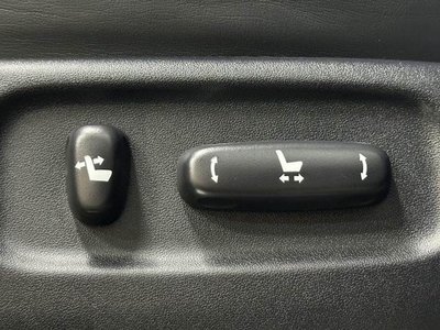صورة 8 لـ 2018 Toyota LAND CRUISER 200