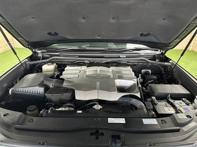 صورة مصغرة 14 لـ 2018 Toyota LAND CRUISER 200