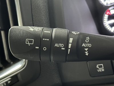 صورة مصغرة 31 لـ 2018 Toyota LAND CRUISER 200