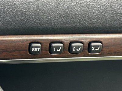 صورة مصغرة 45 لـ 2018 Toyota LAND CRUISER 200