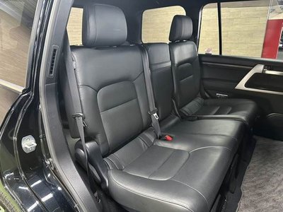 صورة مصغرة 12 لـ 2018 Toyota LAND CRUISER 200