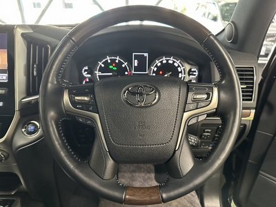 صورة مصغرة 28 لـ 2018 Toyota LAND CRUISER 200