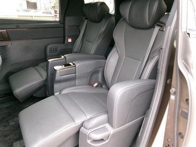 2023 Toyota ALPHARD 缩略图 14