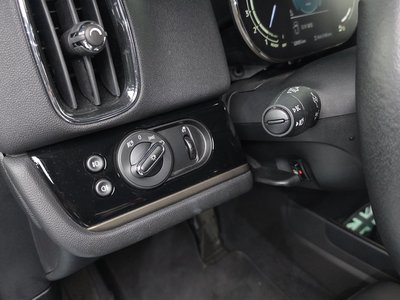 2024 MINI COOPER COUNTRYMAN — миниатюра 17