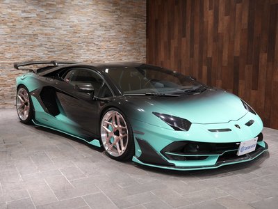 LAMBORGHINI AVENTADOR - 6