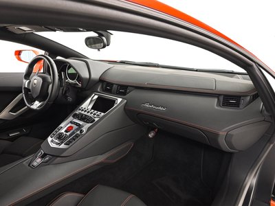صورة مصغرة 15 لـ 2013 Lamborghini AVENTADOR