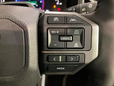 TOYOTA LAND CRUISER 250 - 7