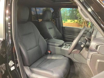 TOYOTA LAND CRUISER 250 - 8
