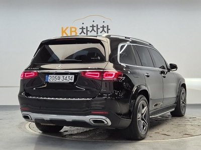 MERCEDES-BENZ GLS - 2