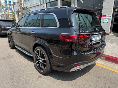 MERCEDES-BENZ GLS - 4