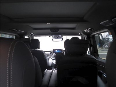 صورة مصغرة 25 لـ 2023 Mercedes-BENZ V-CLASS
