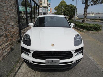 PORSCHE MACAN - 7