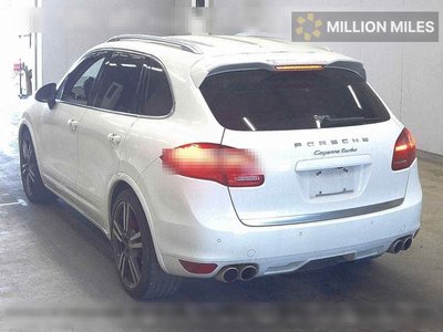PORSCHE CAYENNE - 2