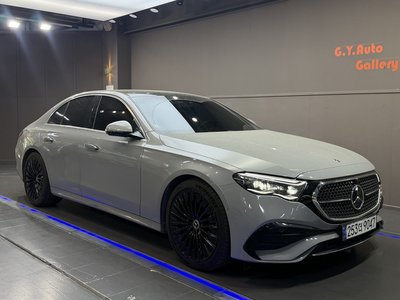 MERCEDES-BENZ E-CLASS - 4