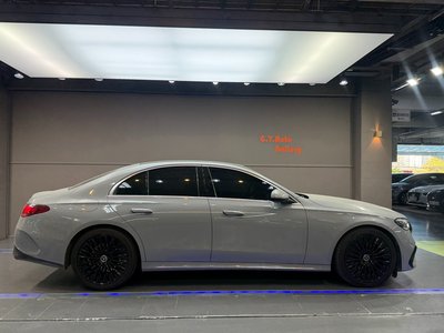 MERCEDES-BENZ E-CLASS - 7