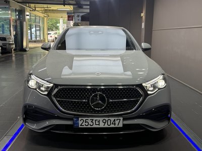 MERCEDES-BENZ E-CLASS - 3