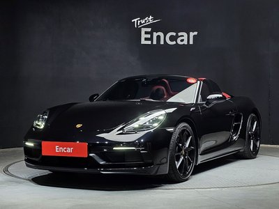 PORSCHE 718 - 1
