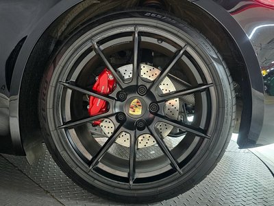 PORSCHE 718 - 8