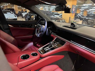 PORSCHE PANAMERA - 5