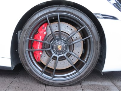 PORSCHE 911 - 9