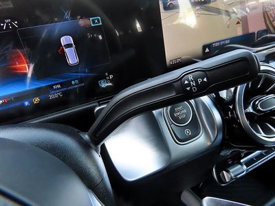 MERCEDES-BENZ GLB-CLASS - 10