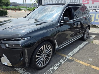 صورة 3 لـ 2023 BMW X7
