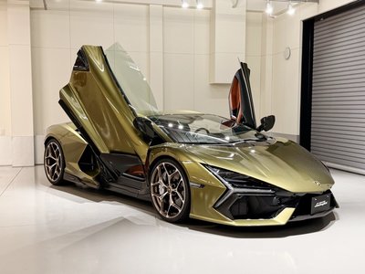 LAMBORGHINI REVUELTO - 1