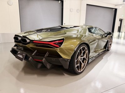 LAMBORGHINI REVUELTO - 7