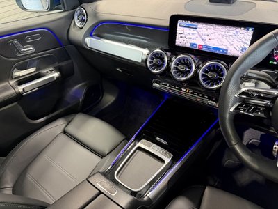 2025 Mercedes-BENZ GLB 缩略图 21