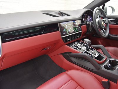 PORSCHE CAYENNE - 10