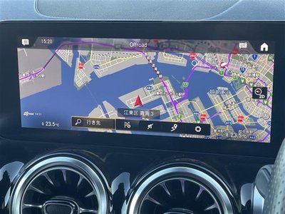 MERCEDES-BENZ GLB - 8