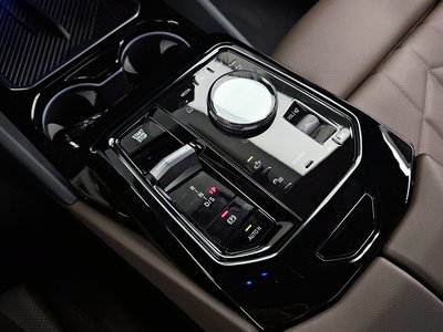 BMW 5 SERIES - 9