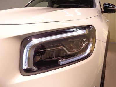 MERCEDES-BENZ GLB - 10