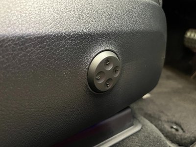 MERCEDES-BENZ GLC-CLASS - 10