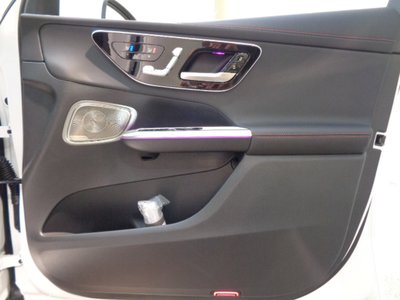 صورة مصغرة 22 لـ 2025 Mercedes-BENZ GLC AMG